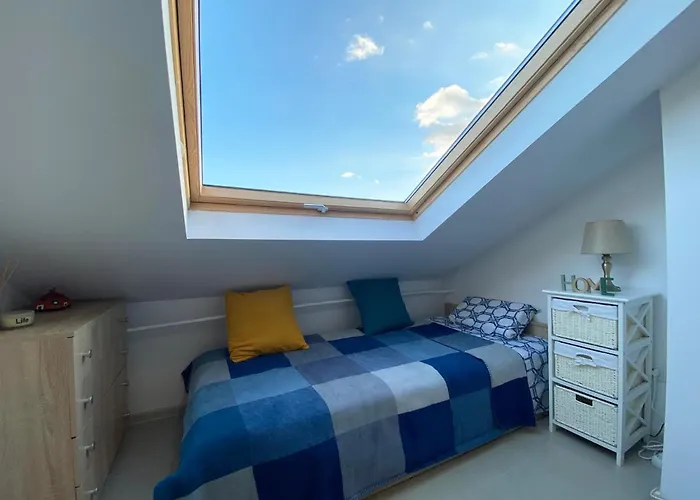 Lk17 - Loft In The Center