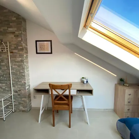 Lk17 - Loft In The Center Апартамент София